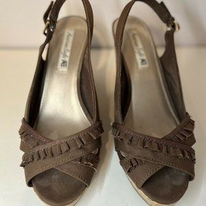 American Eagle Brown Cork Wedge Sandals Size 9.5 Womens Platform Shoes
